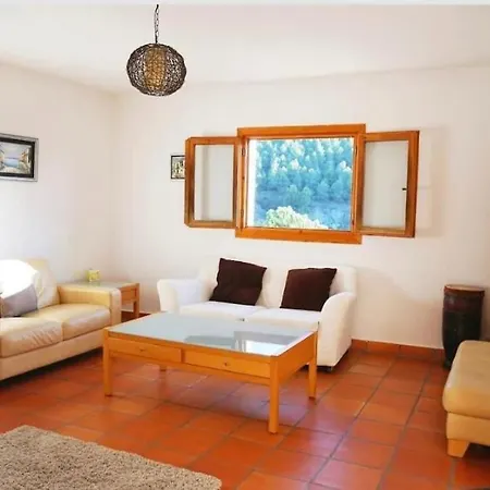 Holiday home Casa Rural 4 Chimeneas