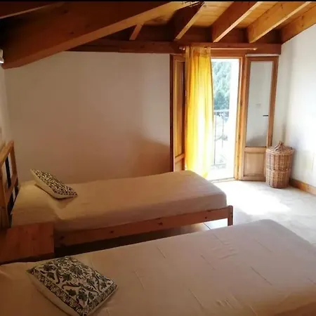 Holiday home Casa Rural 4 Chimeneas